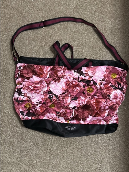 Victoria's Secret Handbags - Victoria's Secret Pink Floral Quilted Tote with Black Trim